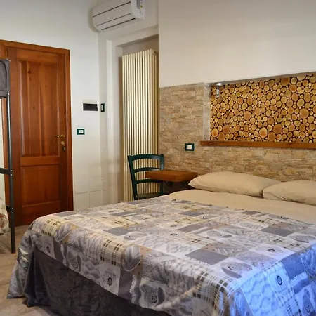 Costa Del Gallo Bed & Breakfast