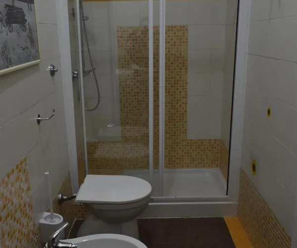 Costa Del Gallo Oda ve Kahvaltı 4*